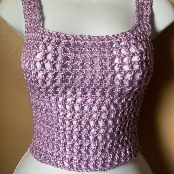 Handmade Mesh Crochet Top & Hat - Picture 6 of 9